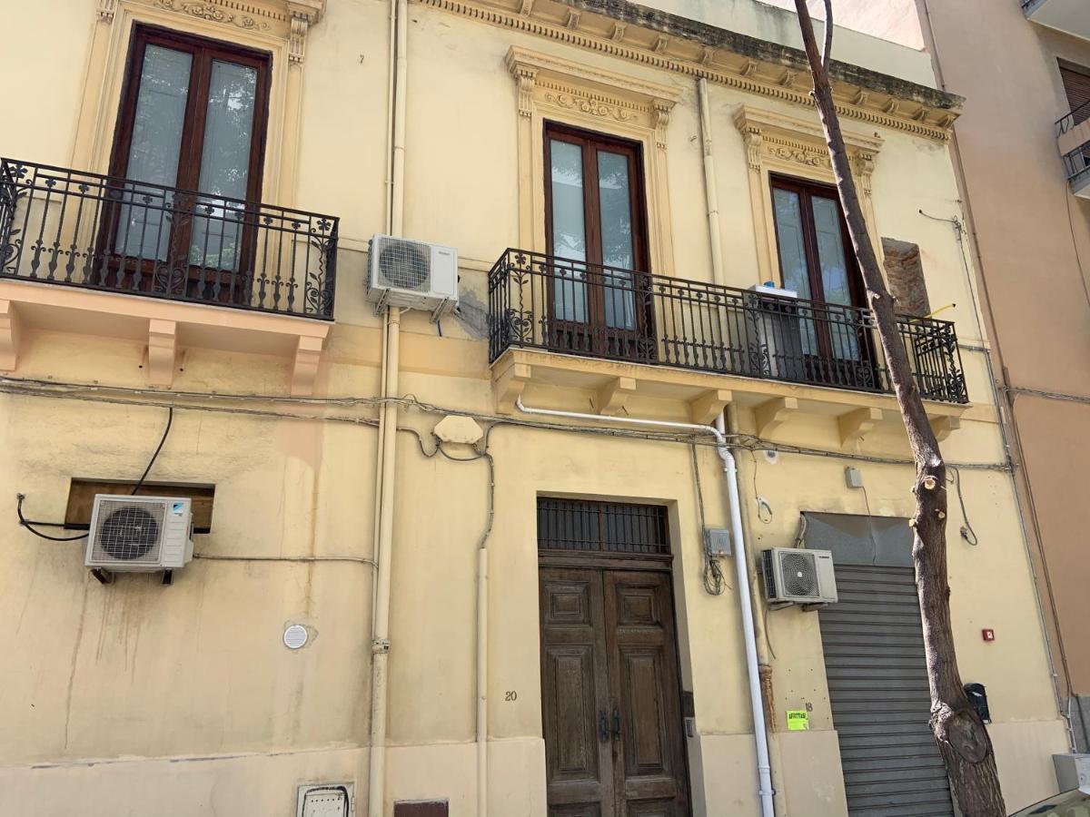 ريجّو دي كالابريا Casa Del Cuore المظهر الخارجي الصورة